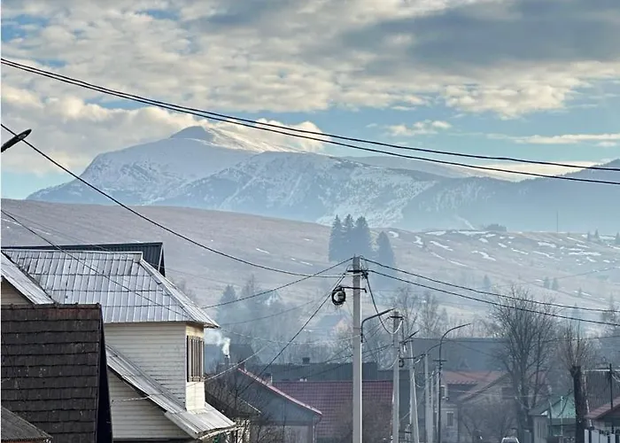 міраж Guest house Yasinya